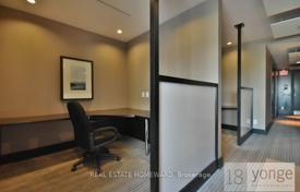 5غرفة آپارتمان  Yonge Street, کانادا. C$785,000