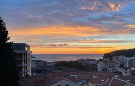 3غرفة آپارتمان  152 متر مربع Petrovac, مونته نگرو. 380,000 €