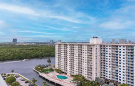 2غرفة شقق في الوحدات السكنية 125 متر مربع North Miami Beach, ایالات متحده آمریکا. $499,000