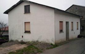 دو خانه بهم چسبیده – Nova Gorica, اسلوونی. 57,000 €