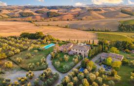 26غرفة ویلا  Castelnuovo Berardenga, ایتالیا. 2,600,000 €