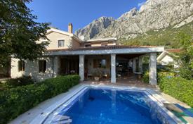 ویلا  300 متر مربع Bay of Kotor, مونته نگرو. 995,000 €