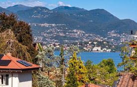 3غرفة آپارتمان  Stresa, ایتالیا. 440,000 €