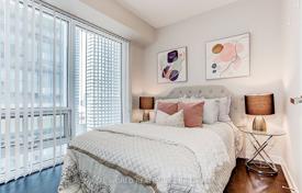 آپارتمان  – Harbour Street, Old Toronto, تورنتو,  انتاریو,   کانادا. C$1,256,000