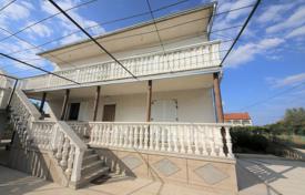 8غرفة خانه  185 متر مربع Zadar County, کرواسی. 340,000 €