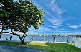آپارتمان کاندو – North Miami Beach, فلوریدا, ایالات متحده آمریکا. $535,000
