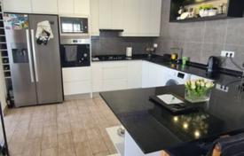 6غرفة ویلا  289 متر مربع Orihuela Costa, اسپانیا. 425,000 €