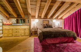 دو خانه بهم چسبیده – وال ایسر, Auvergne-Rhône-Alpes, فرانسه. 12,000 € هفته ای