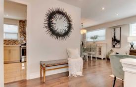 4غرفة خانه  Etobicoke, کانادا. C$1,333,000