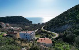 زمین تجاری Petrovac, مونته نگرو. 430,000 €