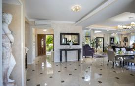 5غرفة دو خانه بهم چسبیده 379 متر مربع Argaka, قبرس. 3,500,000 €