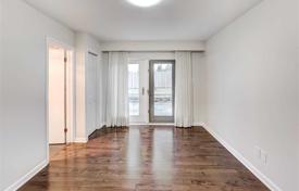 14غرفة خانه  Etobicoke, کانادا. C$2,461,000