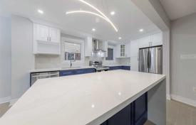 4غرفة خانه  اسکاربرو، تورنتو, کانادا. C$1,629,000