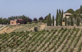 زمین کشاورزی – Monteriggioni, توسکانی, ایتالیا. 2,300,000 €