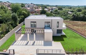 4غرفة خانه  303 متر مربع Istria County, کرواسی. 1,550,000 €