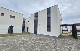 4غرفة خانه  120 متر مربع Medulin, کرواسی. 415,000 €