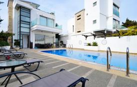 5غرفة دو خانه بهم چسبیده Famagusta, قبرس. 1,000,000 €