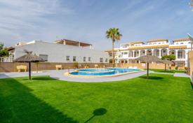 دو خانه بهم چسبیده – Dehesa de Campoamor, Orihuela Costa, والنسیا,  اسپانیا. 141,000 €