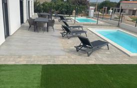3غرفة خانه  80 متر مربع پوره, کرواسی. 399,000 €