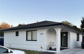 4غرفة خانه  137 متر مربع Miami Gardens, ایالات متحده آمریکا. $440,000