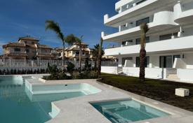 3غرفة دو خانه بهم چسبیده 93 متر مربع Cabo Roig, اسپانیا. 369,000 €
