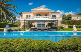6غرفة ویلا  Grimaud, فرانسه. 4,800,000 €