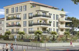 New residential complex with apartments La Ciotat, فرانسه. 316,000 € از