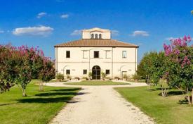 5غرفة ویلا  724 متر مربع Montepulciano, ایتالیا. 1,840,000 €
