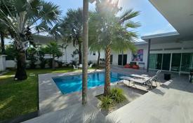 4غرفة ویلا  620 متر مربع Phuket Town, تایلند. $760,000