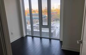 6غرفة آپارتمان  Richmond Street West, کانادا. C$984,000