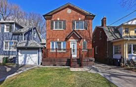 خانه  – اسکاربرو، تورنتو, تورنتو, انتاریو,  کانادا. C$1,042,000
