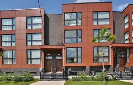  دو خانه بهم متصل – Bayview Avenue, تورنتو, انتاریو,  کانادا. C$2,059,000