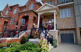  دو خانه بهم متصل – نورث یورک, تورنتو, انتاریو,  کانادا. C$1,000,000