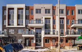  دو خانه بهم متصل – نورث یورک, تورنتو, انتاریو,  کانادا. C$1,455,000