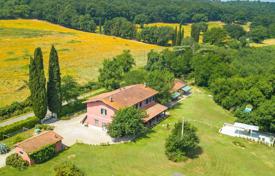 8غرفة ویلا  437 متر مربع Grosseto (city), ایتالیا. 1,500,000 €