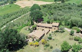 7غرفة ویلا  431 متر مربع Pienza, ایتالیا. 1,900,000 €