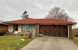 3غرفة خانه  Etobicoke, کانادا. C$1,316,000