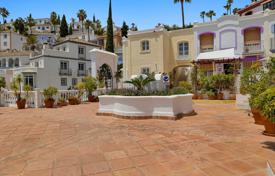 3غرفة  دو خانه بهم متصل 133 متر مربع Benahavis, اسپانیا. 550,000 €