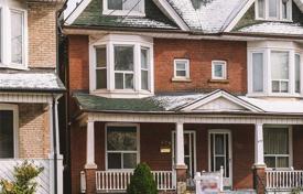  دو خانه بهم متصل – Broadview Avenue, تورنتو, انتاریو,  کانادا. C$1,603,000