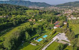34غرفة ویلا  Camaiore, ایتالیا. 1,800,000 €