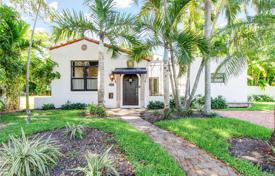 دو خانه بهم چسبیده – Coral Gables, فلوریدا, ایالات متحده آمریکا. 666,000 €