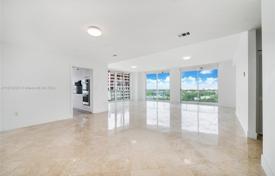 آپارتمان کاندو – South Bayshore Drive, میامی, فلوریدا,  ایالات متحده آمریکا. $2,100,000