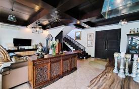 2غرفة ویلا  200 متر مربع Jalan Umalas, اندونزی. $223,000