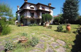 ویلا  448 متر مربع Pistoia, ایتالیا. 750,000 €
