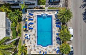 آپارتمان کاندو – North Miami Beach, فلوریدا, ایالات متحده آمریکا. $350,000