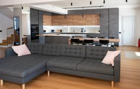 4غرفة خانه  314 متر مربع Ilfov County, رومانی. 895,000 €