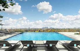 5غرفة آپارتمان  Yonge Street, کانادا. C$1,072,000