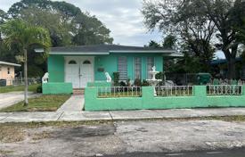 3غرفة خانه  186 متر مربع Miami Gardens, ایالات متحده آمریکا. $525,000