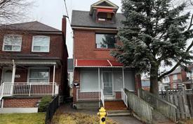 11غرفة خانه  York, کانادا. C$1,294,000