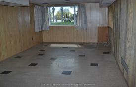 7غرفة خانه  Etobicoke, کانادا. C$1,150,000